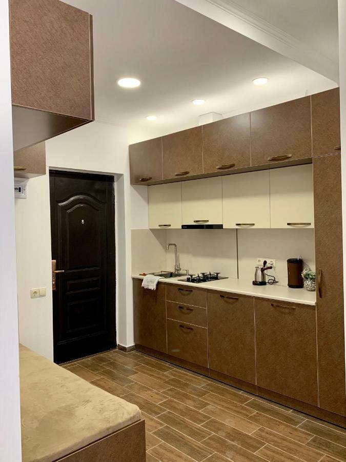 Apartments Kristo Batumi Exterior photo
