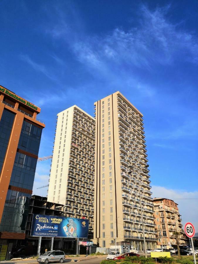 Apartments Kristo Batumi Exterior photo